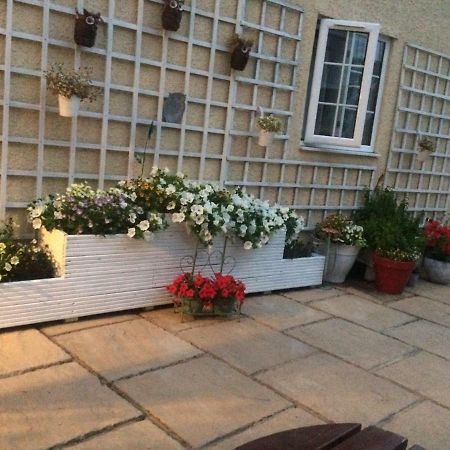 Bed and Breakfast Jasmine House Латтерворт Экстерьер фото